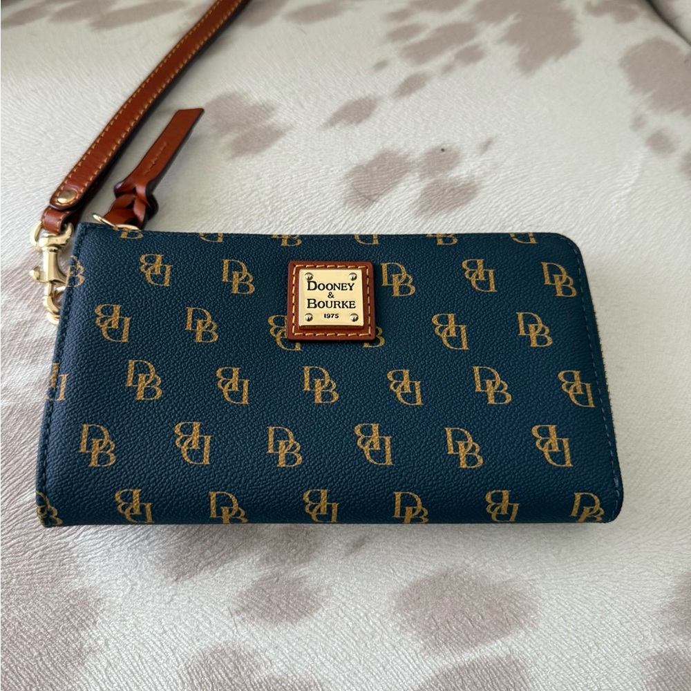 Dooney & Bourke Blue  Gretta Large Zip Around Wristlet